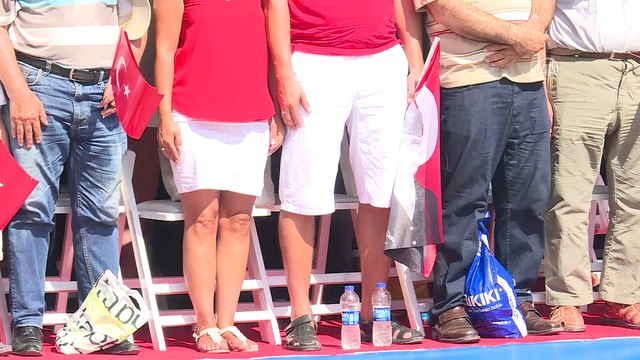 Büyük Zafer'in 96. yılı kutlanıyor - Cumhuriyet Meydanı'nda tören - İZMİR