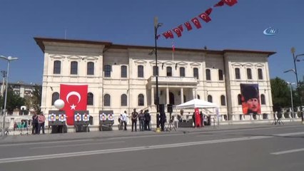 Sivas, Yozgat ve Tokat'ta 30 Ağustos Coşkusu...okçuların Gösterisi Sırasında Kısa Süreli Yangın...