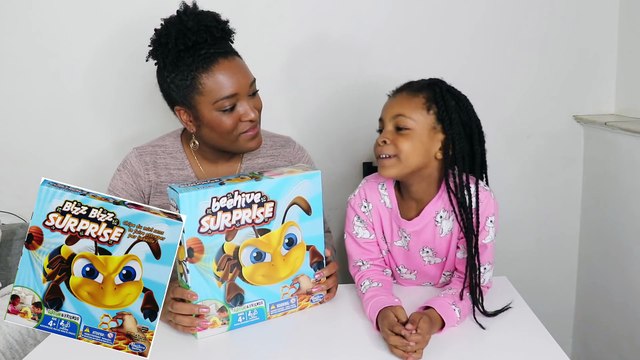 ELLE A PEUR DE BIZZ BIZZ SURPRISE L'ABEILLE ! Behive surprise ,jeu de société