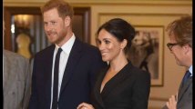 Meghan Markle bluffe son assistance avec une mini robe