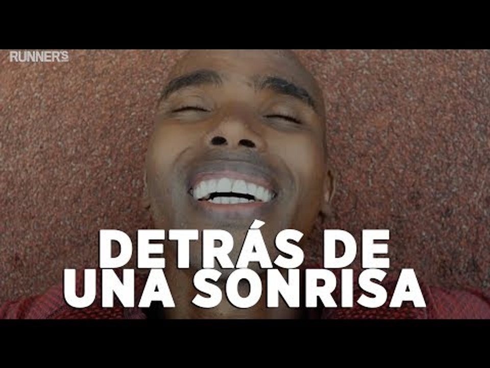 Detrás de una sonrisa