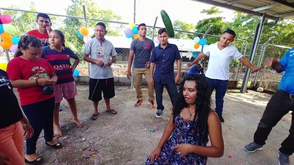 Wendy demostro ser hermana de Micky salió tragona Uyy Monica que golosa Ya somos 600K Parte 11