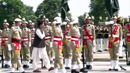 Imran khan meeting with Army Chief in General Headquarters
