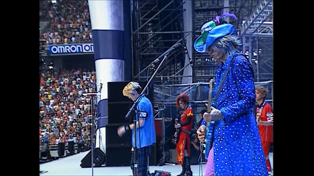 GLAY『ひとひらの自由』EXPO 2001 IN TOKYO STADIUM HD_6
