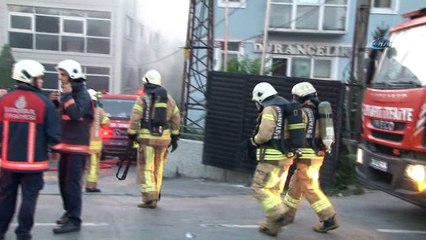 Başakşehir’de çorap fabrikasında yangın