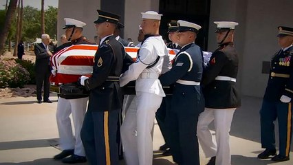 Συγκίνηση στην κηδεία του Τζον Μακέιν