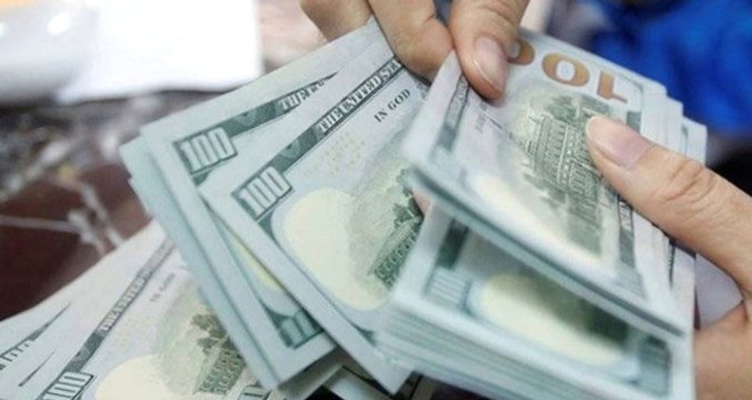 Dolar Haftanın Son İşlem Gününe Sert Düşüşle Başladı