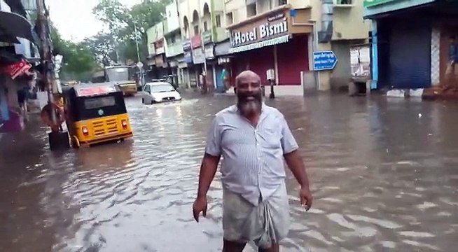 நள்ளிரவு முதல் சென்னையில் பெய்த மழையால் பல இடங்களில் தேங்கிய தண்ணீர்-வீடியோ