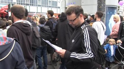 Berlin'de 10 Bin Kişi Irkçı Şiddete Karşı Yürüdü