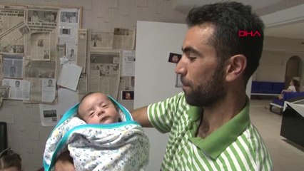 Kayseri Suriyeli Baba Üçüzlerine Recep, Tayyip, Erdoğan İsimlerini Verdi