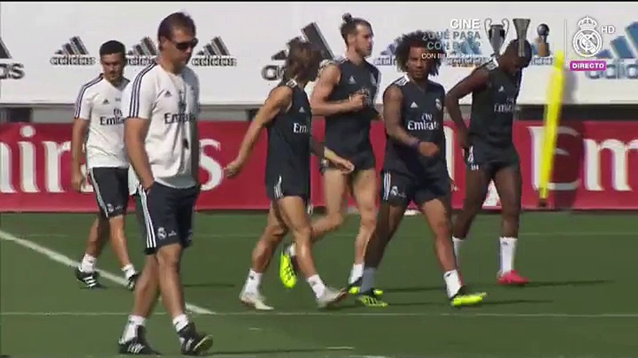 Mariano se entrena con la plantilla del Real Madrid y Mayoral es baja