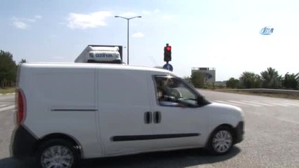 Akın Akın Dönüyorlar...kapıkule'de Çift Sıra Gurbetçi Kuyruğu 6 Kilometreye Ulaştı