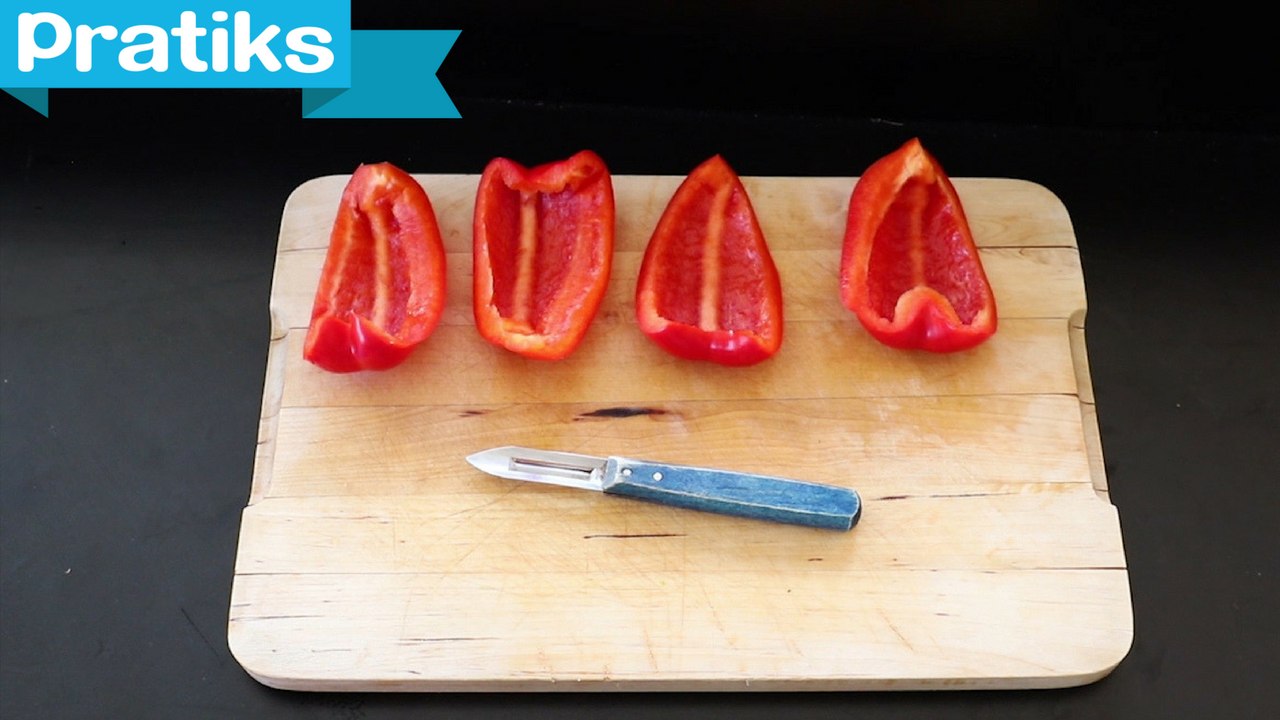 Comment éplucher des poivrons ?