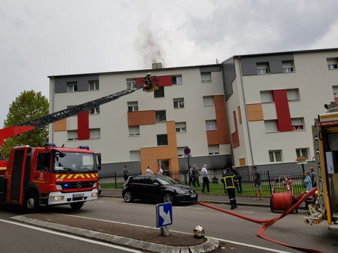 Sarreguemines : impressionnant feu de cave dans un collectif