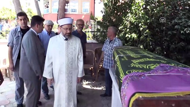 Diyanet İşleri Başkanı Erbaş, cenaze törenine katıldı - KIRKLARELİ