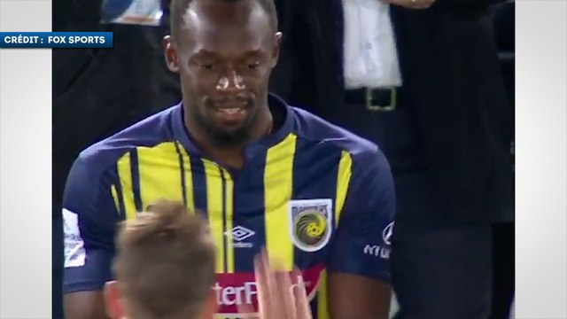 Les premiers pas de Usain Bolt en match !