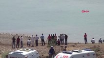 Şırnak Dicle Nehrinde Kaybolan İşçilerden Birinin Cansız Bedenine Ulaşıldı