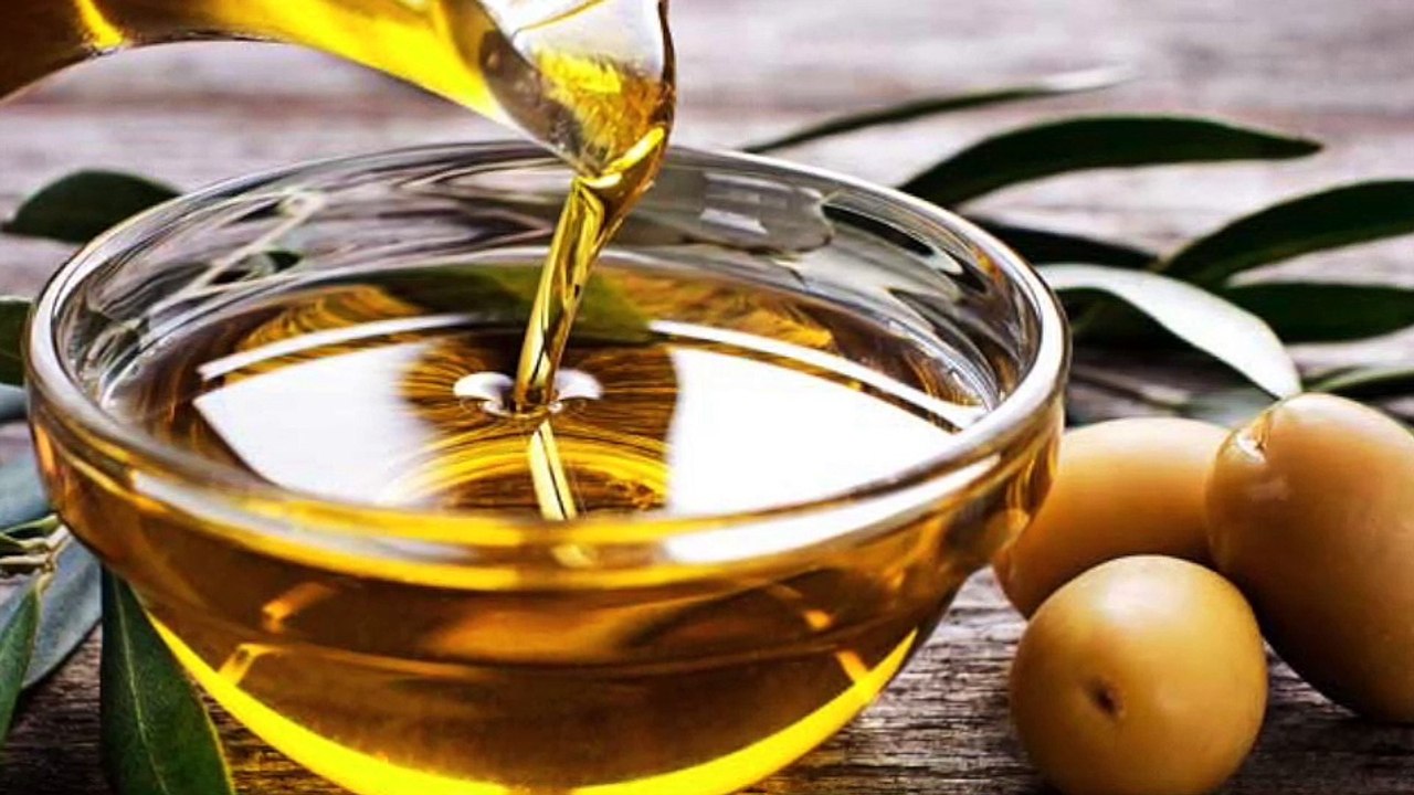 Natural Remedies for Kidney Stones: Lemon Juice and Olive Oil