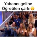 KİM ÖĞRETTİ SANA BU ŞARKIYI