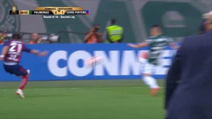 Football : L'incroyable centre-tir d'Arzamendia n'a pas sauvé Cerro Porteno