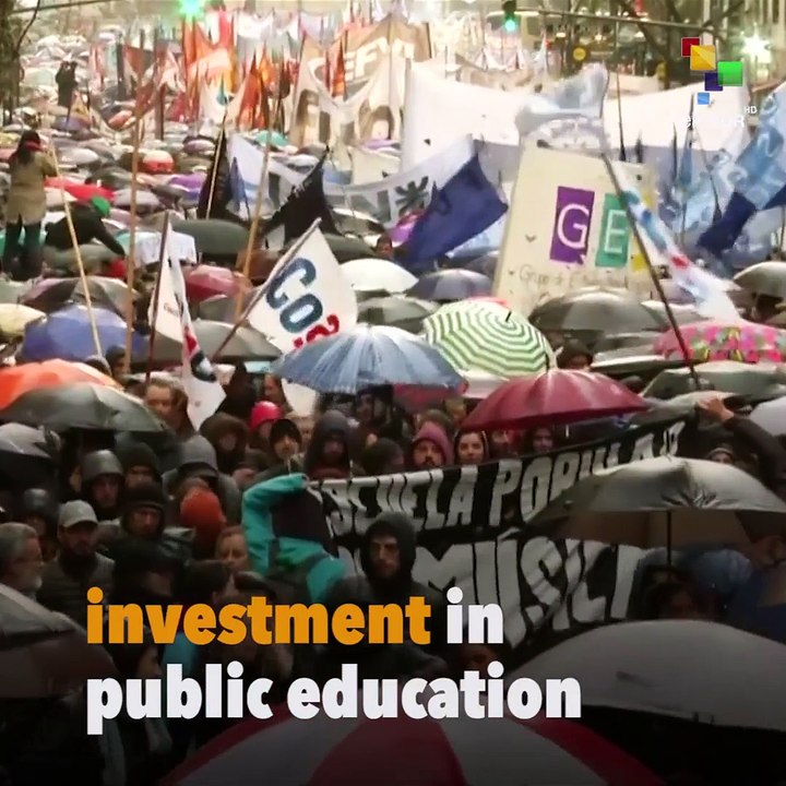 IMF Attacks Education In Argentina