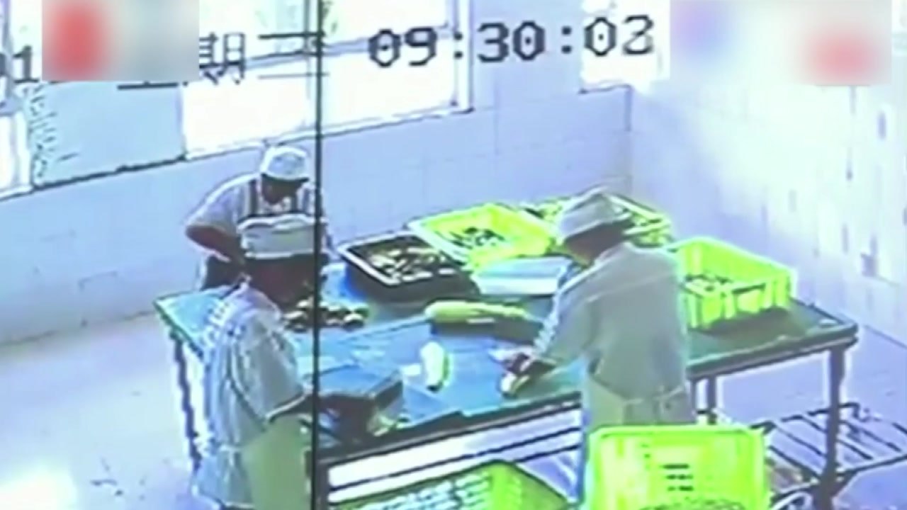 '학교 식당 위생 걱정 끝!'...中 급식 전과정 실시간 공개 / YTN