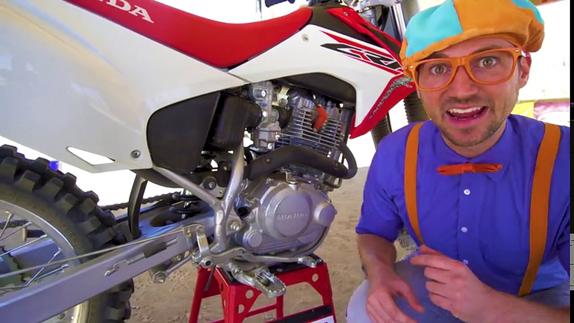 blippi dirt bike
