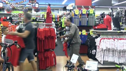 Nîmes, une ville passionnée de foot qui vibre pour son équipe