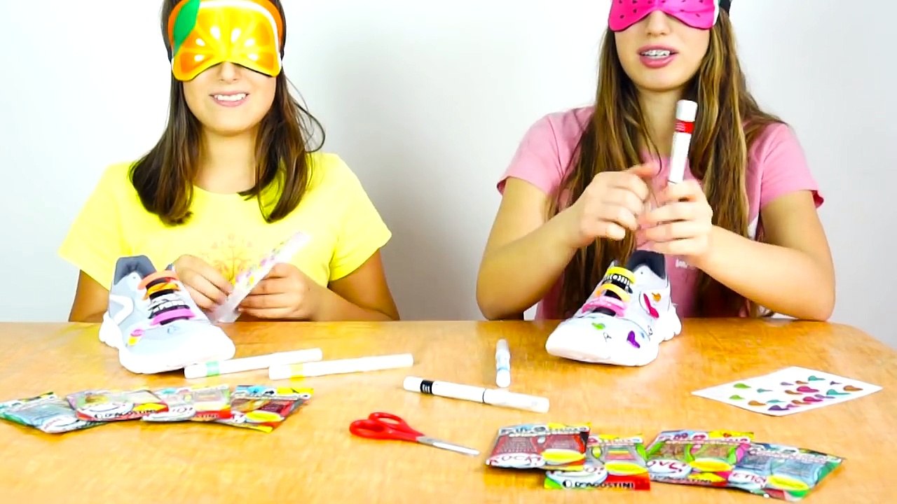 BLINDFOLD CHALLENGE VS MIA SORELLA!