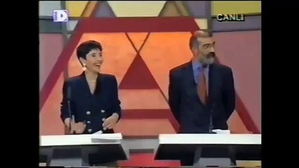 Ezan'ı tercüme etmek ahmaklıktır - Yaşar Nuri Öztürk