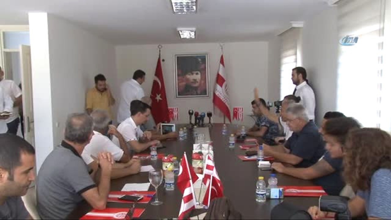 Ali Şafak Öztürk: "Antalyaspor, Avrupa'da Oynayacak Takım Haline Gelecek"