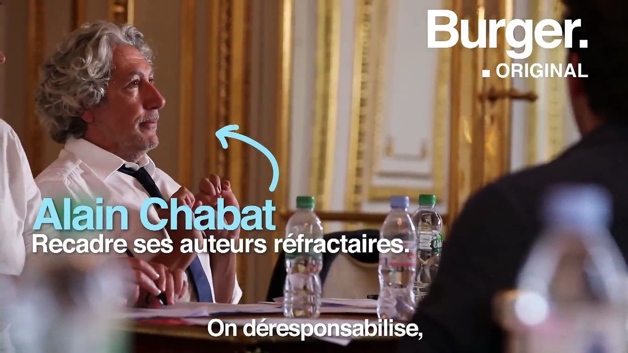 Alain Chabat parodie Macron et Benalla pour le Burger Quiz