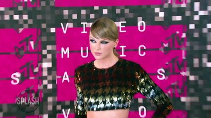 Taylor Swift honours Aretha Franklin with moment's silence _ Daily Celebrity News _ Splash TV