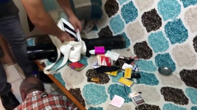 Engelli Torbacı Uyuşturucuları İmha Edemeden Yakalandı