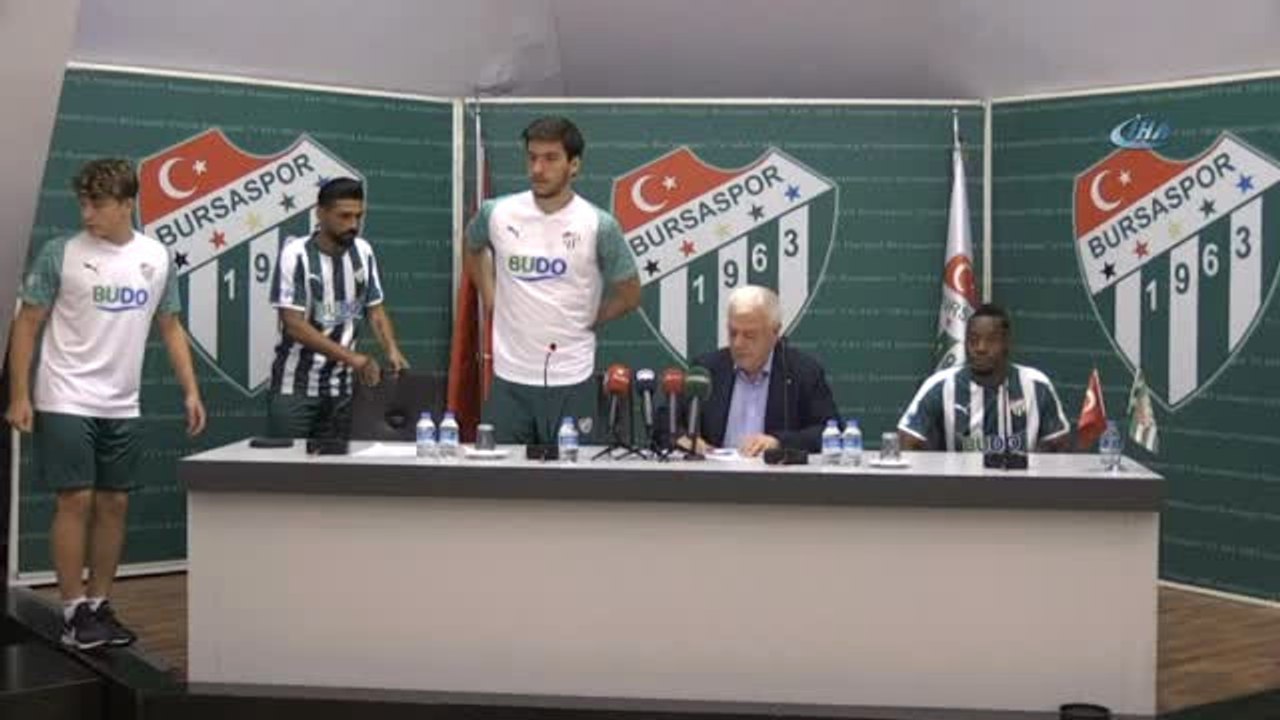 Bursaspor Yeni Transferlerini Tanıttı