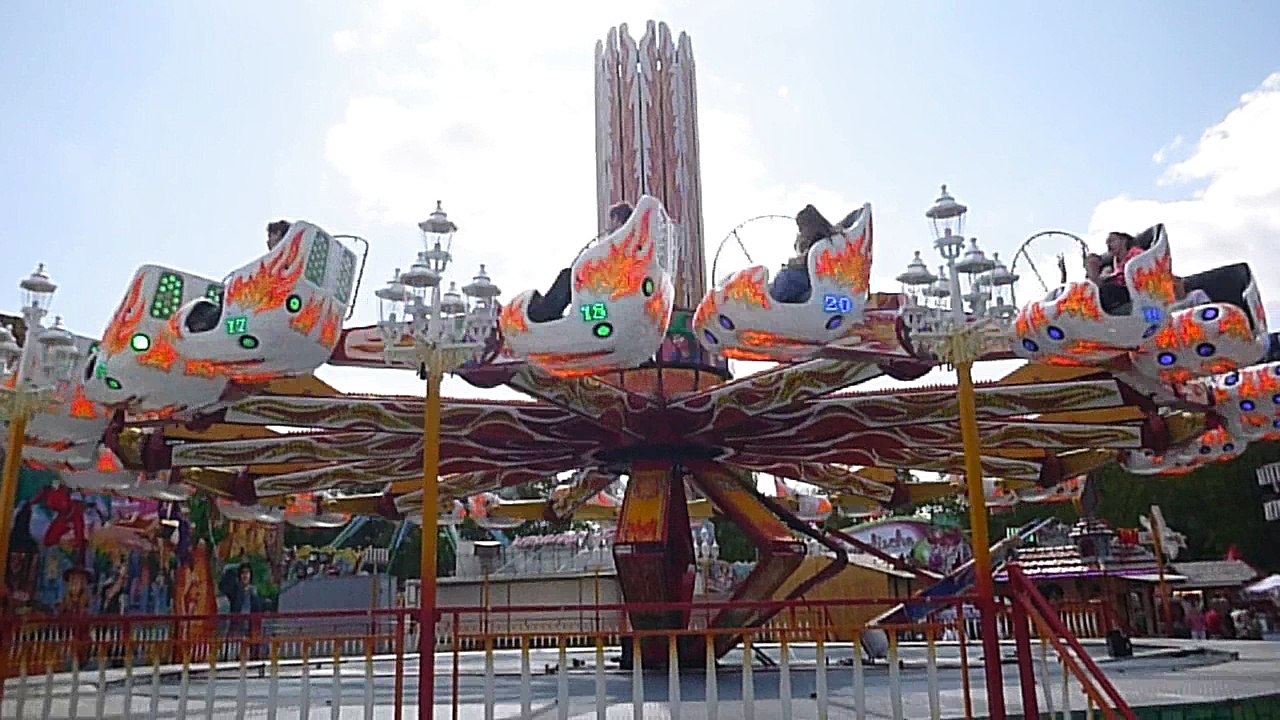 Offride: Fahrgeschäft 'Hexentanz' (Markmann) 01.09.2018