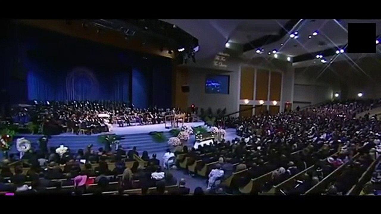 Smokie Robinson  Speaks at Aretha Franklin's Home Going Celebration