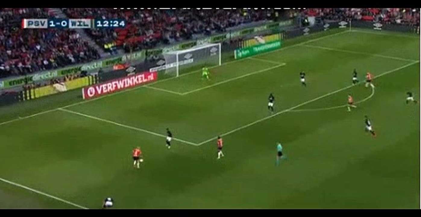Steven Bergwijn Goal - PSV 2-0 Willem II 01/09/2018