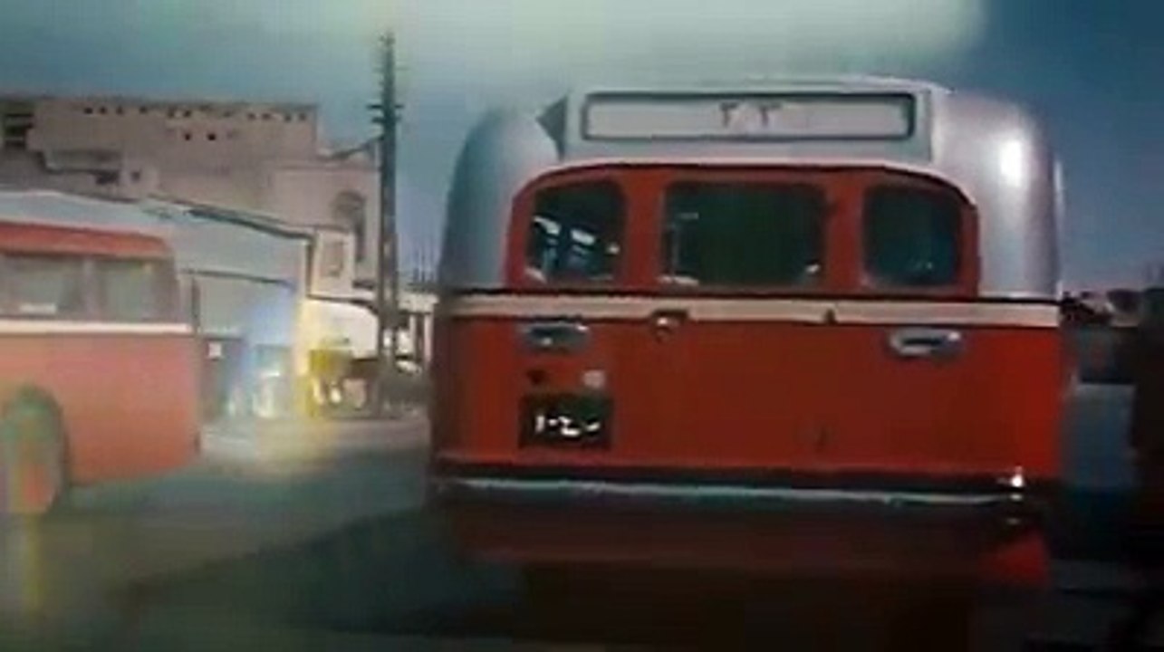اااااه يا عراق كل الناس تتقدم الا احنا نرجع ليورة شوفوا بغداد وشوفوا العراق