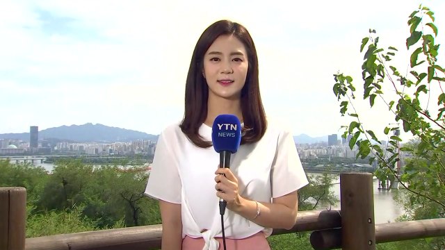 [날씨] 휴일 맑지만 늦더위...내일 전국 비바람 / YTN