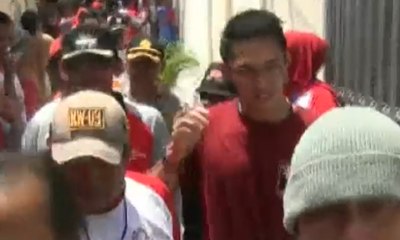 Pulang ke Rumah Jonathan Christie Disambut Meriah