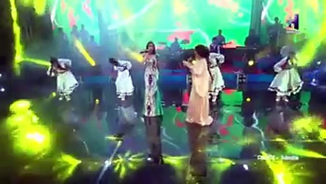 Ҳама ба рақс! Нигина Амонқулова ва Фотима - Гул