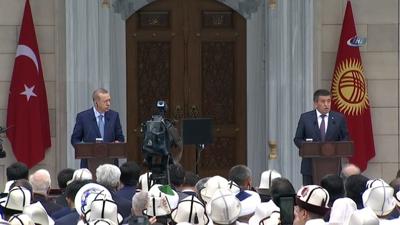 - Cumhurbaşkanı Erdoğan, İmam Serahsi Camii’nin...