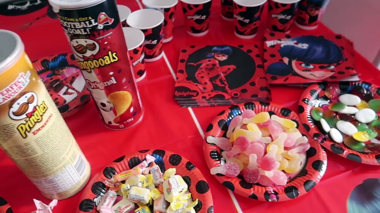 FÊTE MIRACULOUS LADYBUG !Cadeaux d'anniversaire et préparation des ORBEEZ !