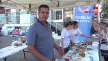 Yalova Gemlik Belediyesi, Yalova'da Vatandaşa Zeytin Dağıtarak Festivale Davet Etti