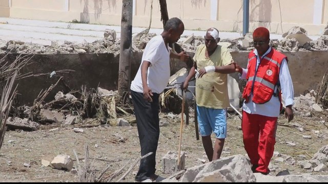 Somalia: Suicide bomb attack hits school and offices in Mogadishu