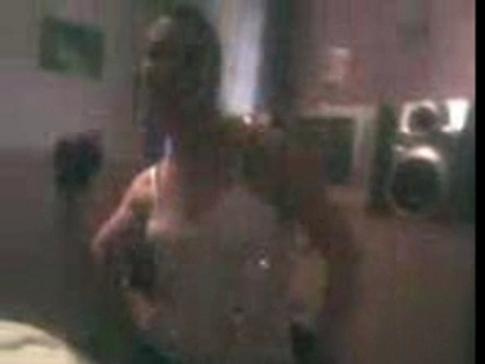 VID000