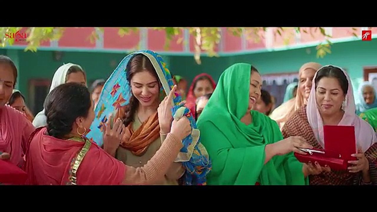Vekh_Ke_Hasdi__3A_AMMY_VIRK__7C_Manje_Bistre__7C_Gippy_Grewal_2C_Sonam_Bajwa__7C_New_Punja