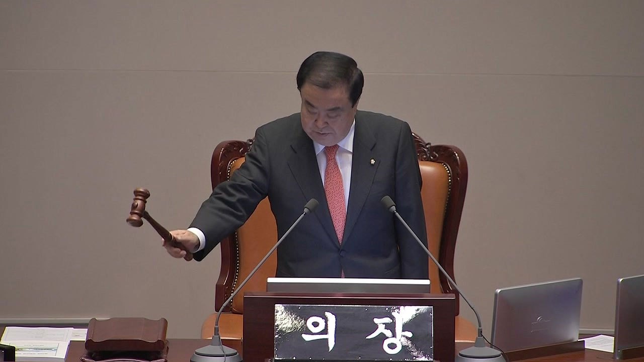 오늘 文 정부 출범 뒤 두 번째 정기국회 개회 / YTN