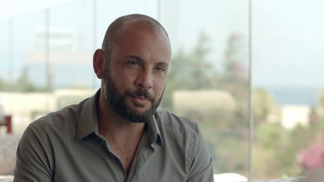 رامي يحدث زوجته السابقة عن حبيبته الجديدة دون خجل.. كيف كان رد فعلها ?!